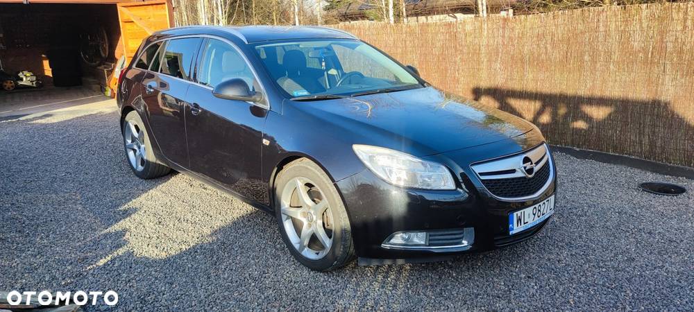 Opel Insignia 2.0 Bi Turbo CDTI 4x4 Country Tourer - 2