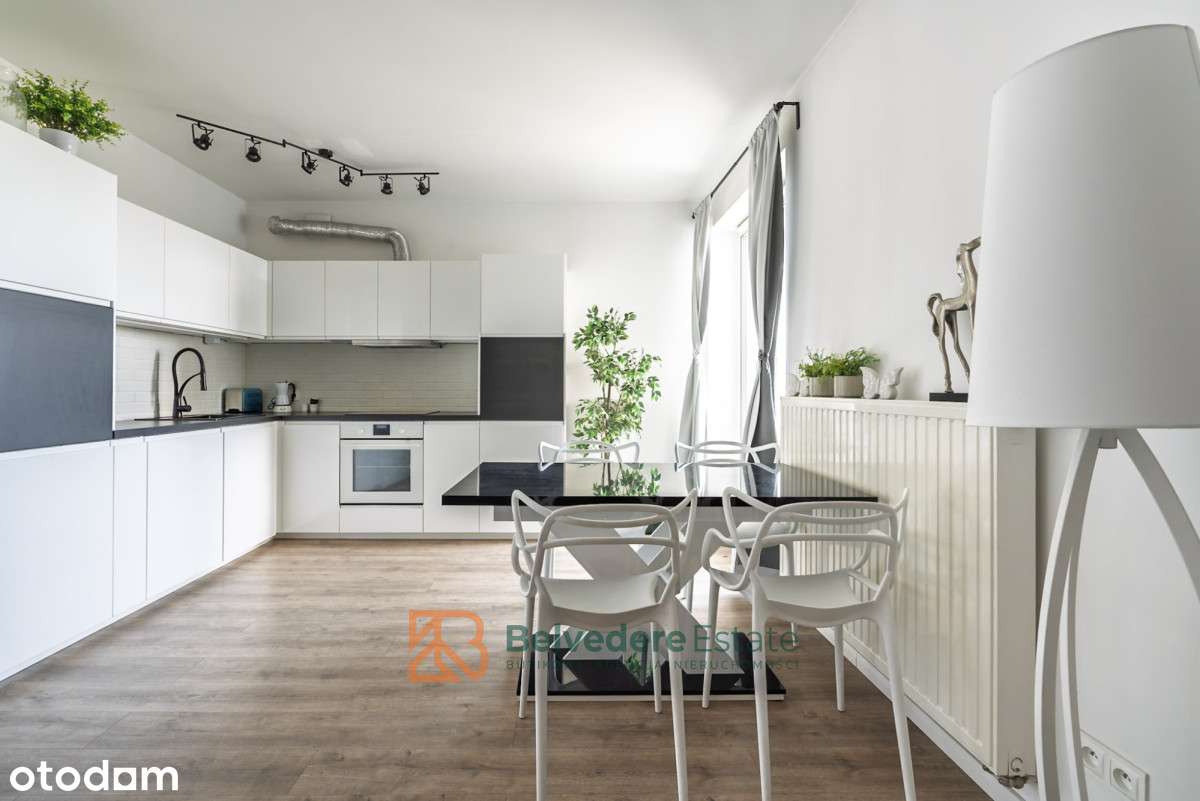 3.pok, przestronne, dwustronne, garaż, dwa balkony-0