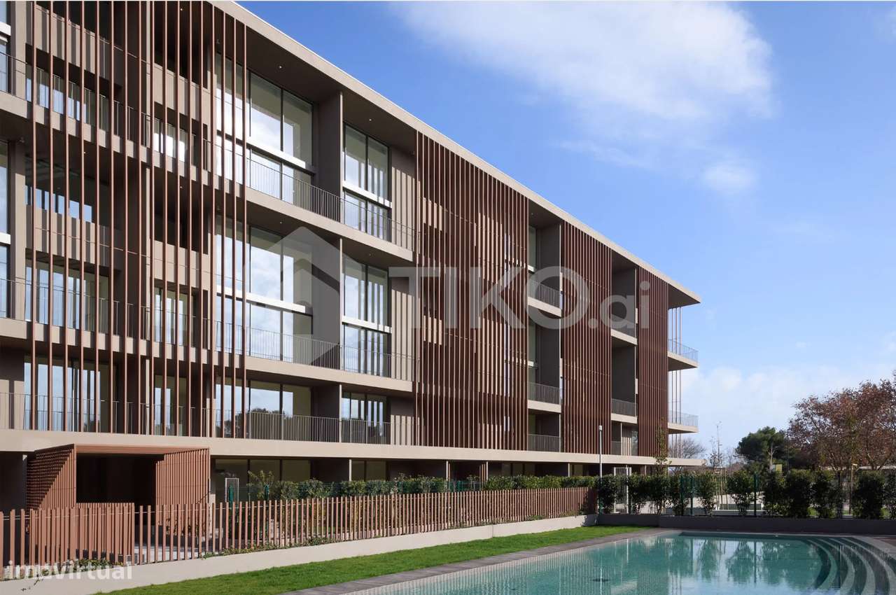 Apartamento, 201 m², Cascais e Estoril-1