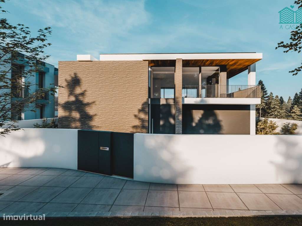 Moradia T5 com Piscina e Terreno em Aveiro - Grande imagem: 4/12