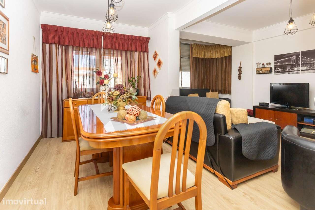 Apartamento T3 na Amora situado na Praceta Tomás da Fonseca - Grande imagem: 5/31