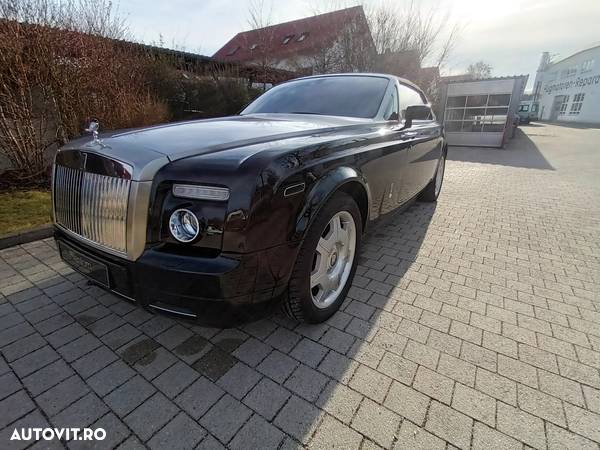 Rolls-Royce Phantom Drophead Coupe - 2