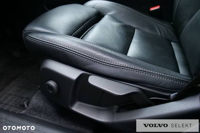 Volvo XC 40 - 20