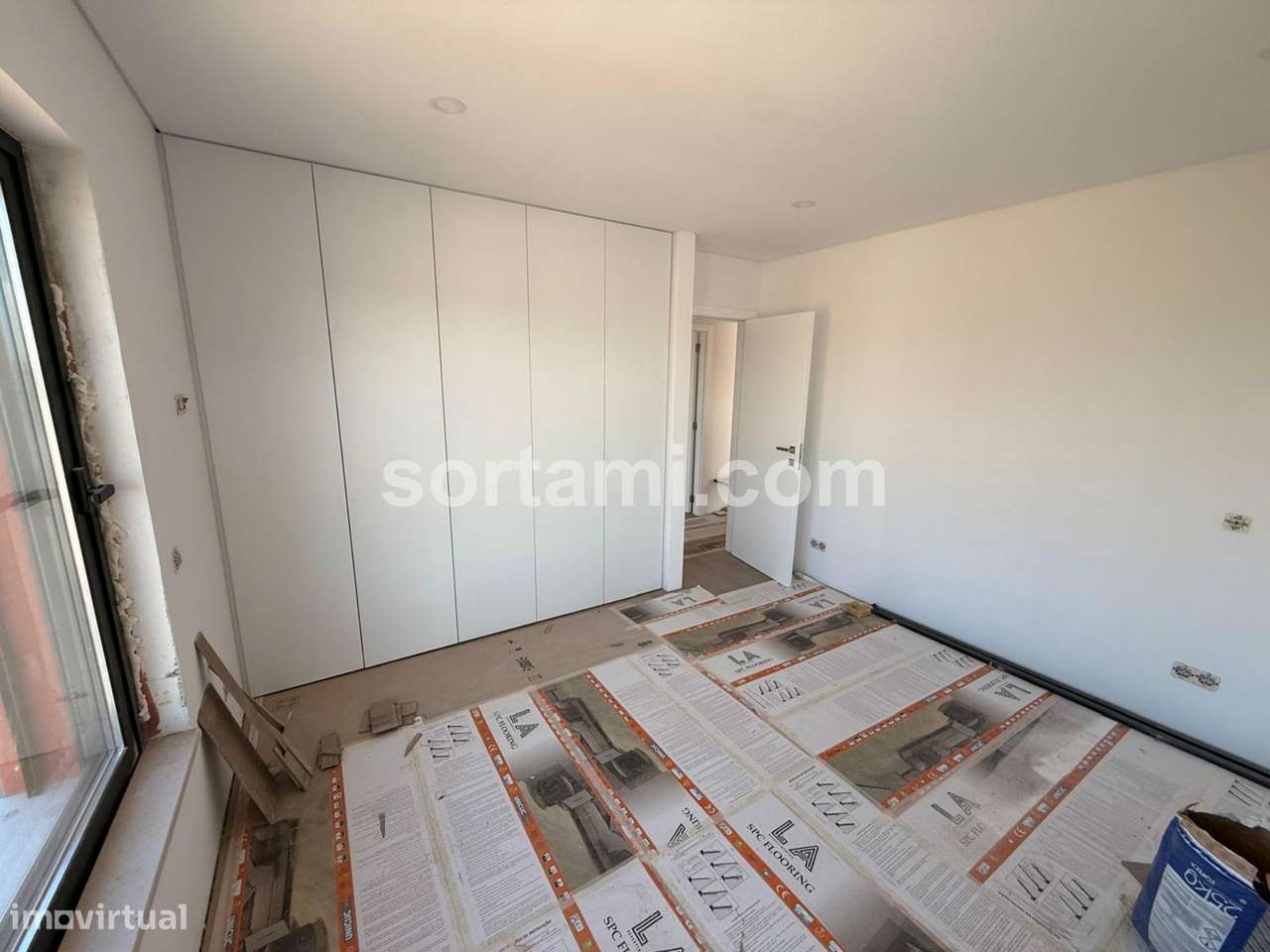 Apartamento T2 Venda em Faro (Sé e São Pedro),Faro - Grande imagem: 4/16