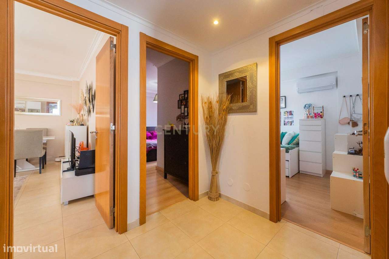 T2 com Terraço em São João da Talha-6