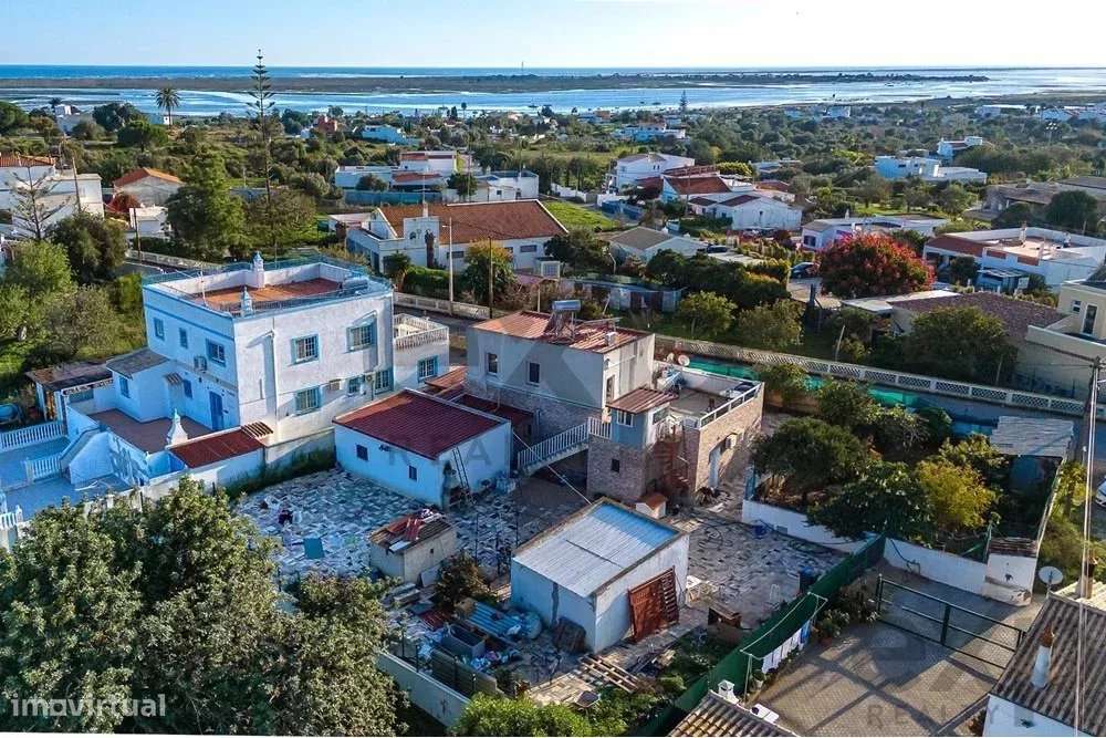 Moradia T2 em lote de terreno com 658m2 junto à Ria Formosa - Grande imagem: 4/45