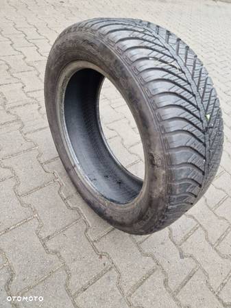 1 x Opona goodyear vector 4seasons 225/50r17 - 2