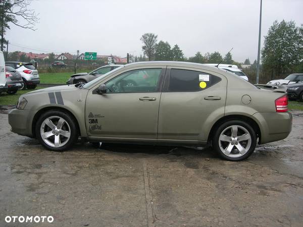 Dodge Avenger 2.0 CRD SE - 2