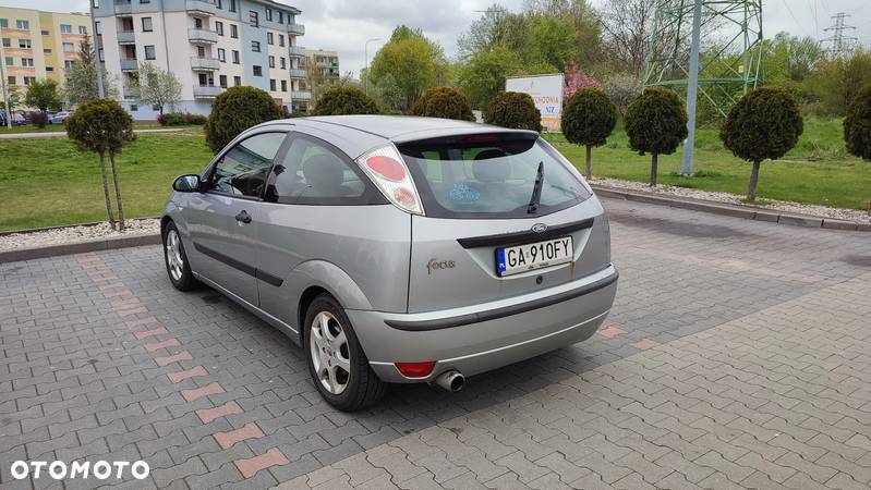 Ford Focus - 4