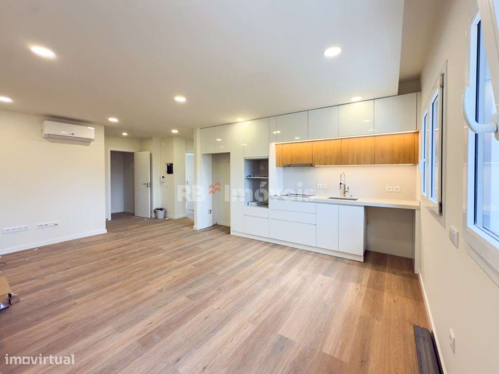 Apartamento Novo T3 c/ Varanda e Elevador- Cidade de Santarém-12