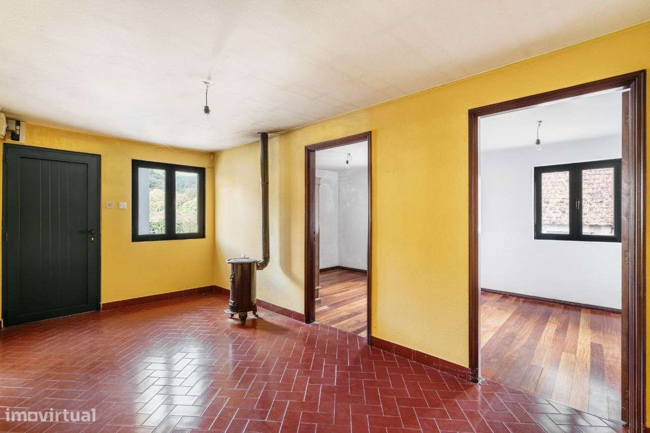 Conjunto de 4 moradias em Borbelinha, Adoufe - Vila Real-13