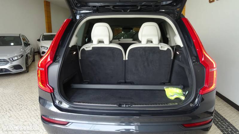 Volvo XC 90 2.0 D4 Momentum - 32