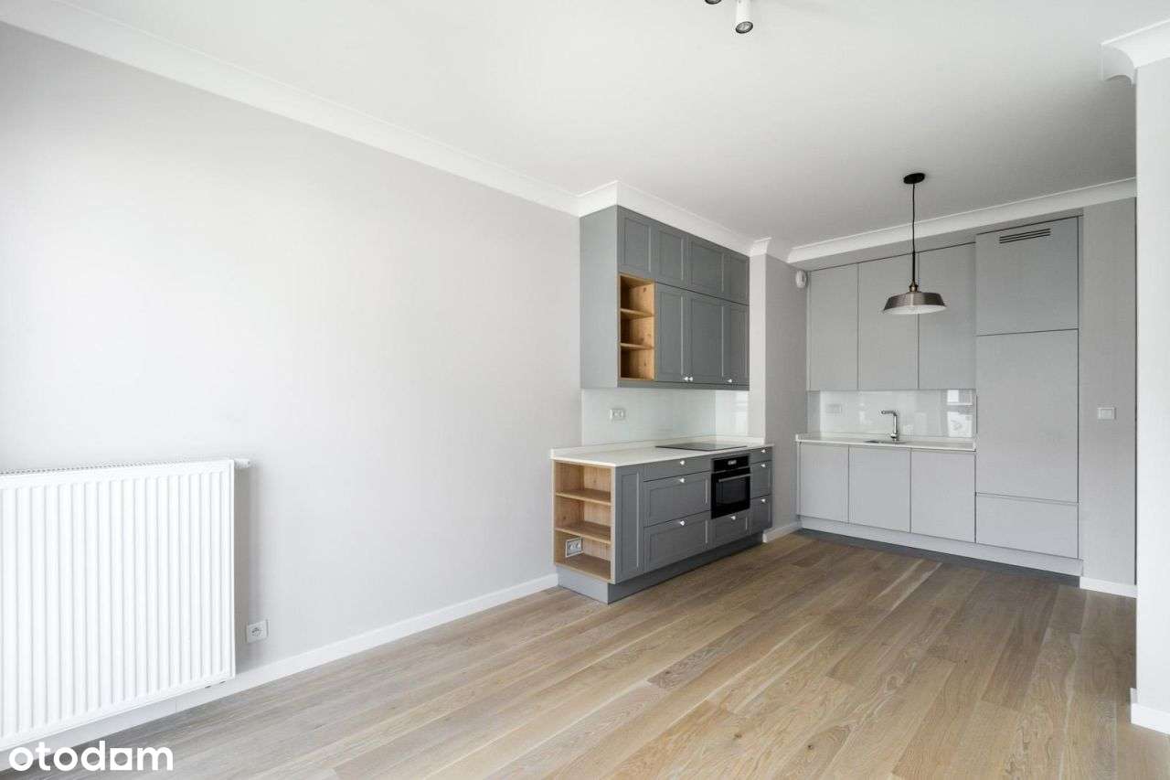 Skierniewicka, 2 pok. z balkonem na ostatnim piętr-7