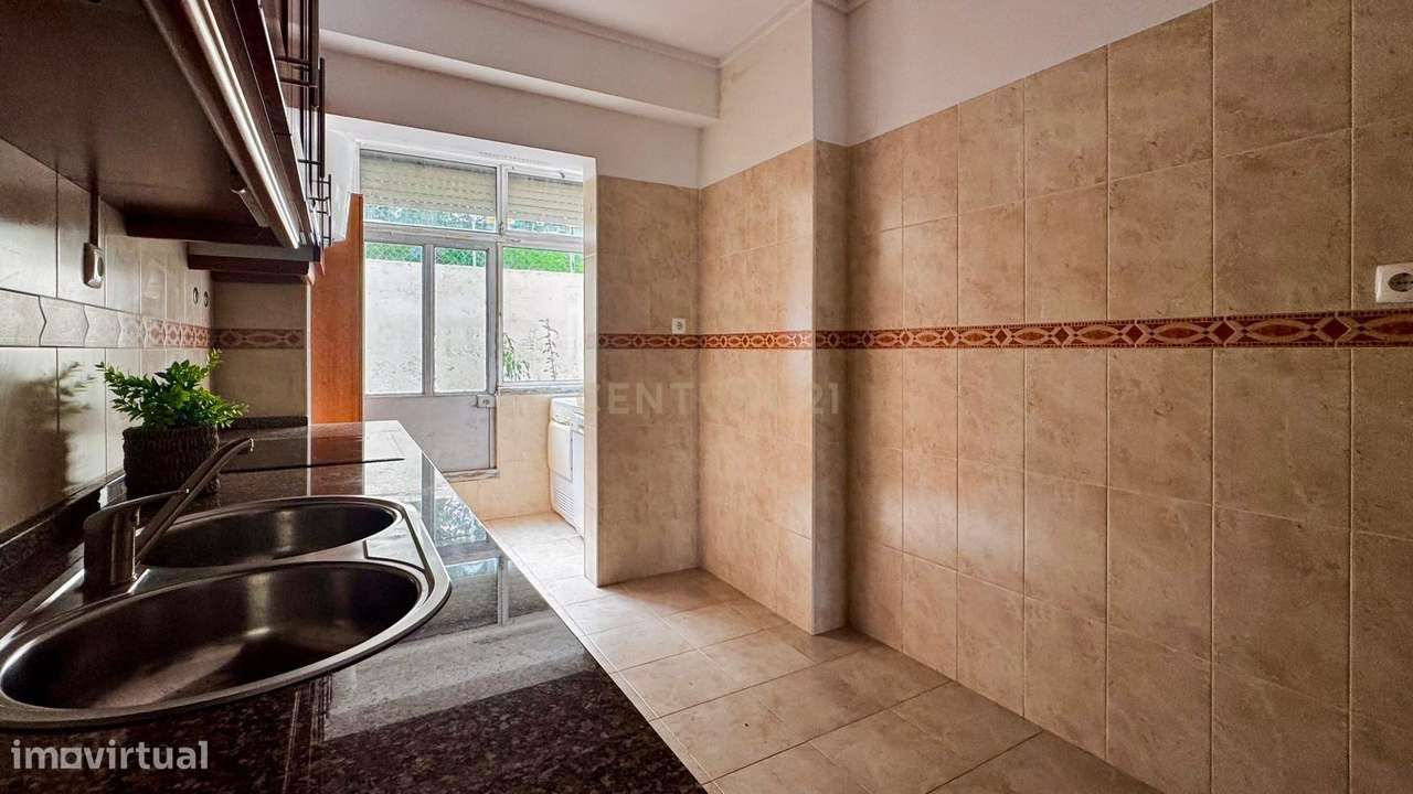 Apartamento T2 - Loures - Grande imagem: 2/11