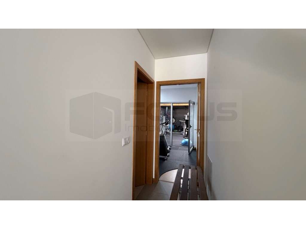 Moderna Moradia T4 - Aveiro-7