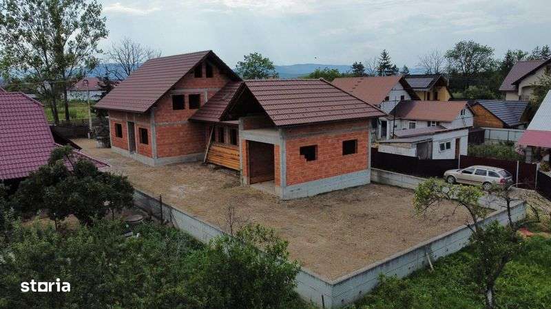 Casa in Marginea, teren 770mp - Imagine principală: 4/8