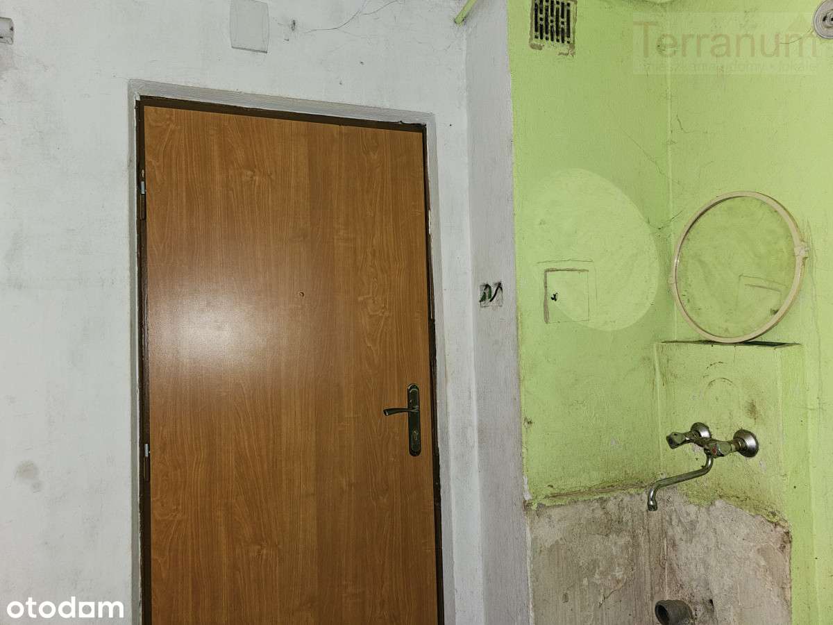 Kawalerka do generalnego remontu Mokotów-4