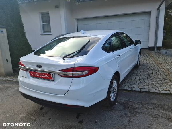 Ford Mondeo 2.0 TDCi Ambiente - 22