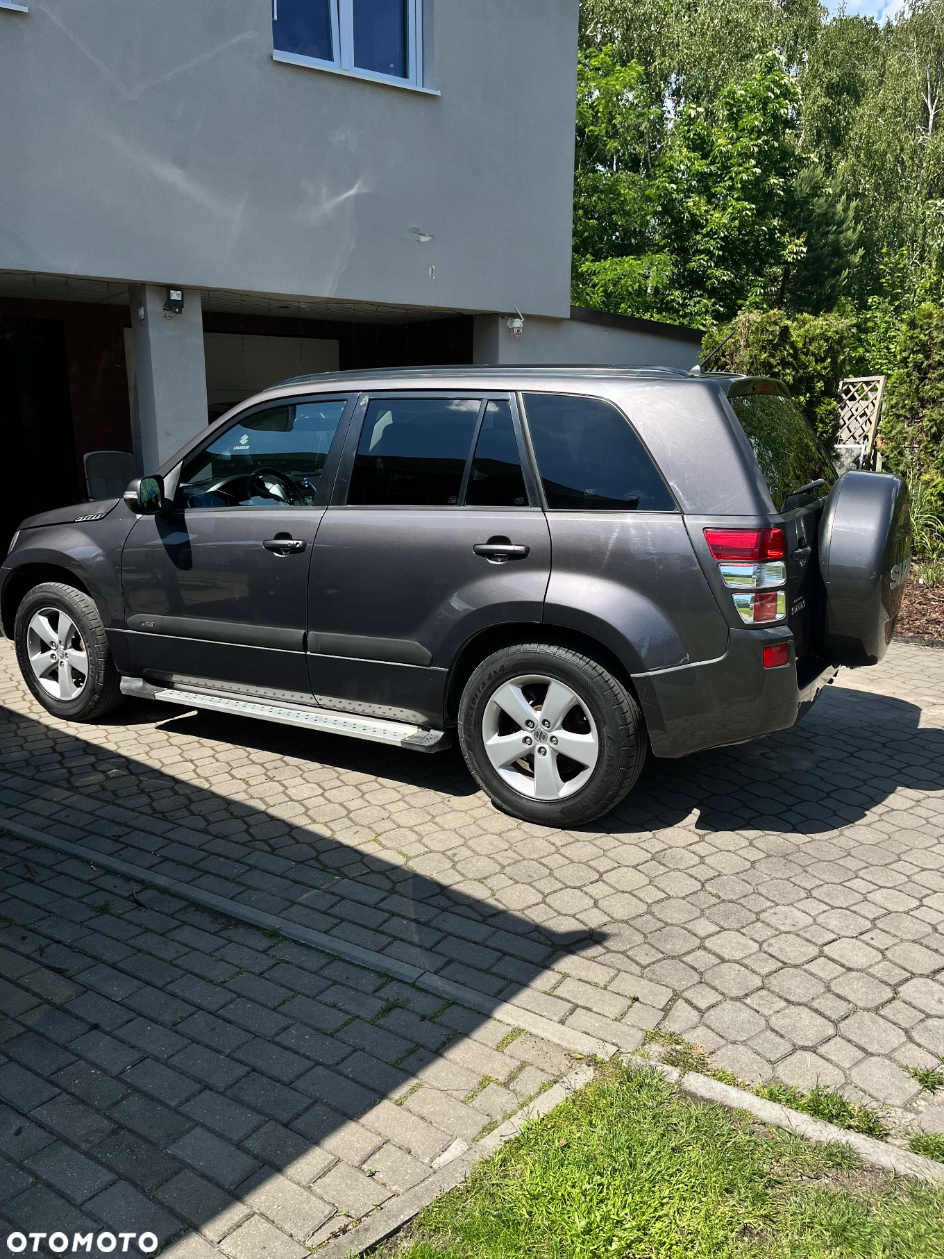 Suzuki Grand Vitara 2.4 Premium - 4