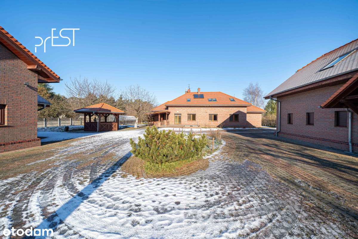 Duży dom/ Duża działka/ budynki dodatkowe-3