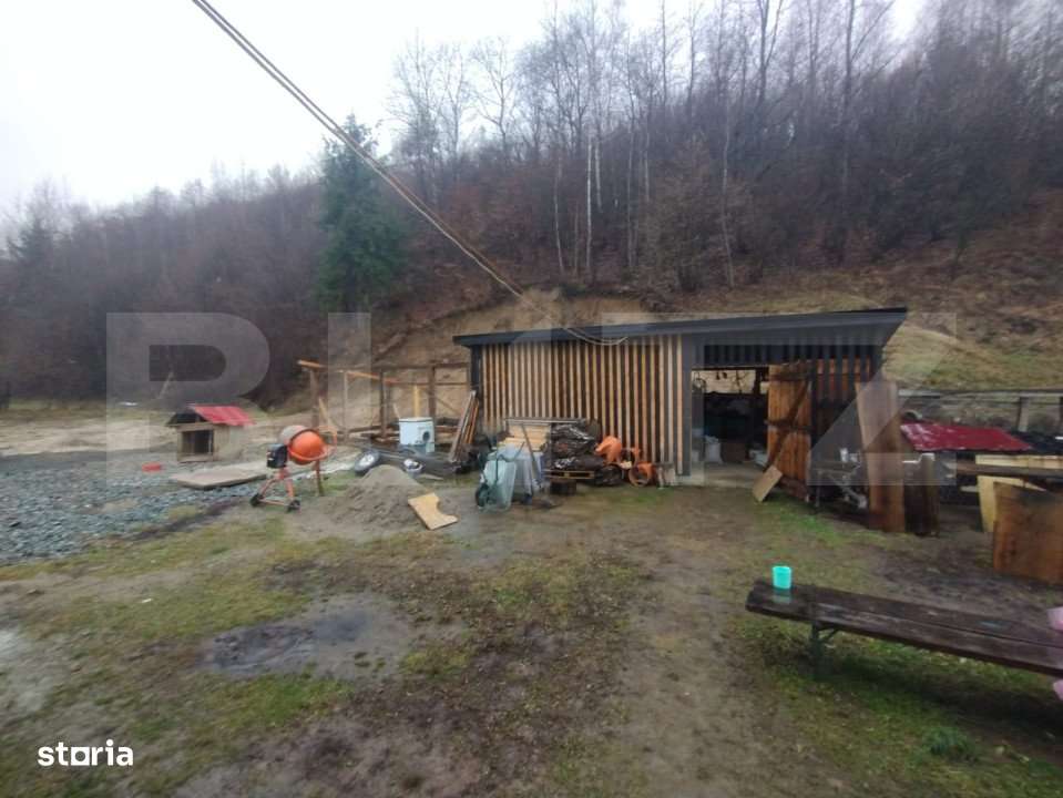 Casa 2 nivele, 6 camere, 150 mp utili, teren 3300 mp, zona Mijloceni B - Imagine principală: 3/11