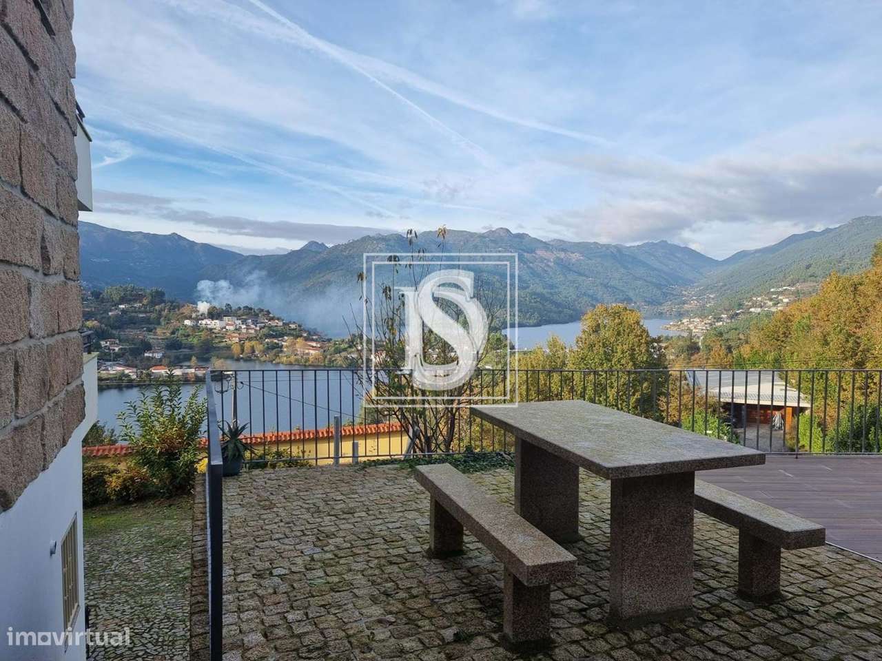 Moradia Isolada T3 +T1 - Ventosa Vieira do Minho, próxima do Gerês - Grande imagem: 4/29