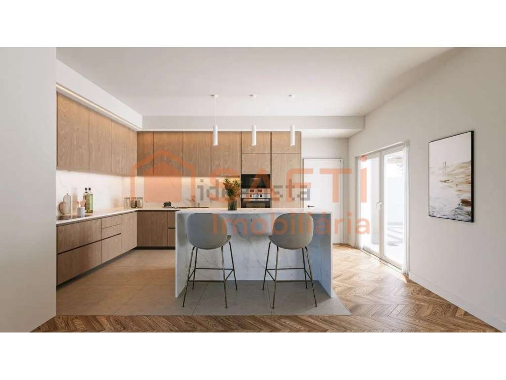 Moradia independente contemporânea em em fase final de construção -... - Grande imagem: 4/7