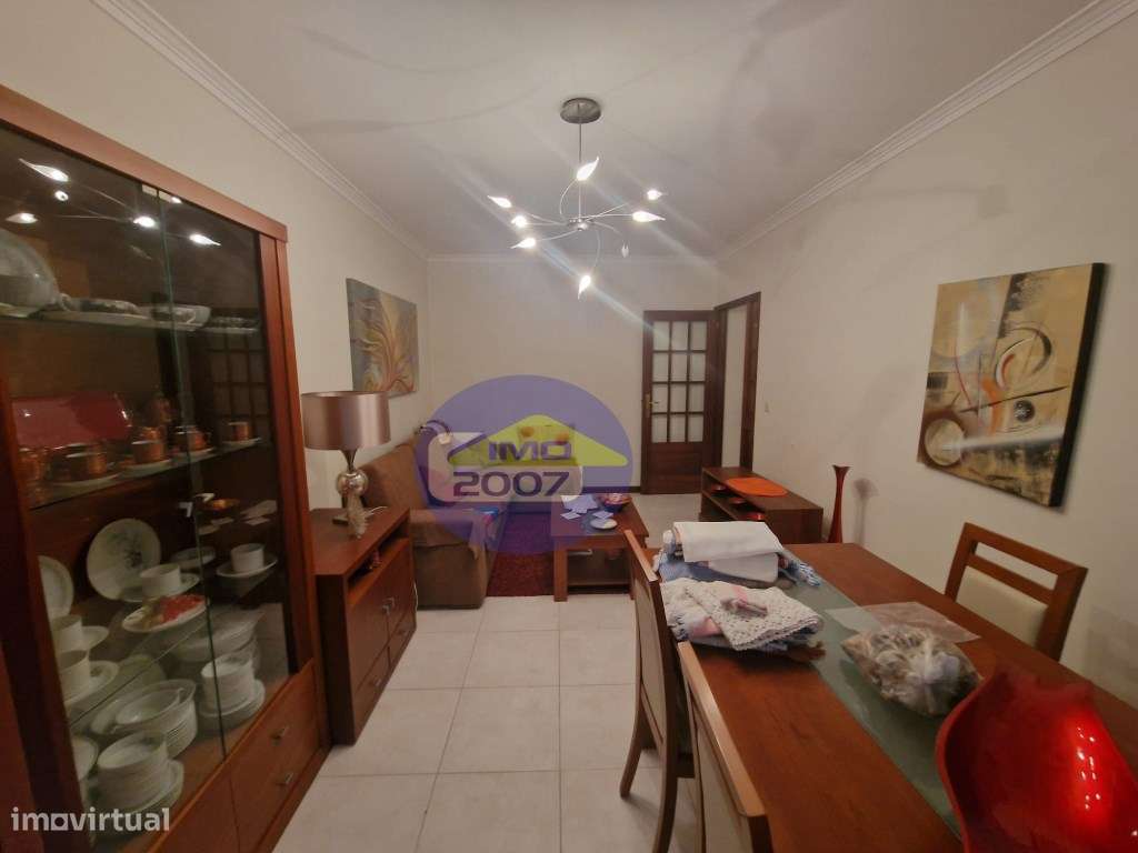 Apartamento T2 em Paços de Brandão-7