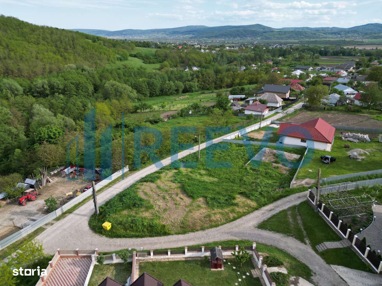 Teren de vânzare, Com. Racova, Str. Lețcana, Bacău - Imagine principală: 5/9