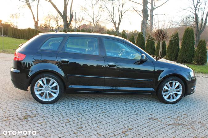 Audi A3 1.8 TFSI Sportback quattro Attraction - 29