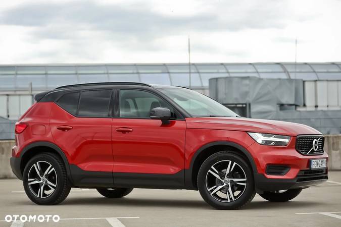 Volvo XC 40 T3 R-Design - 6