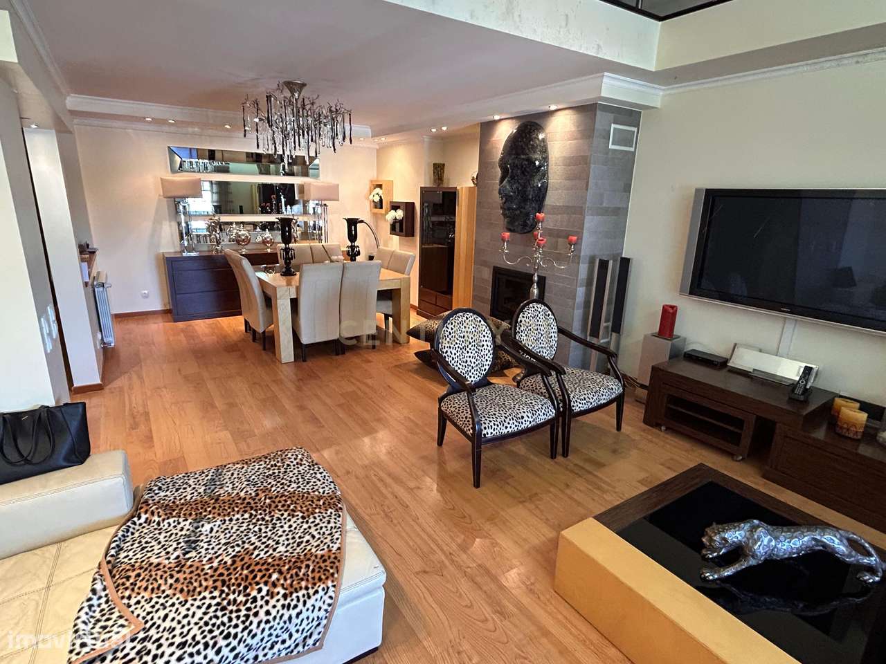 T5 Duplex em Alcochete – 257 m² Com elevador e box com 25 m² - Grande imagem: 3/28