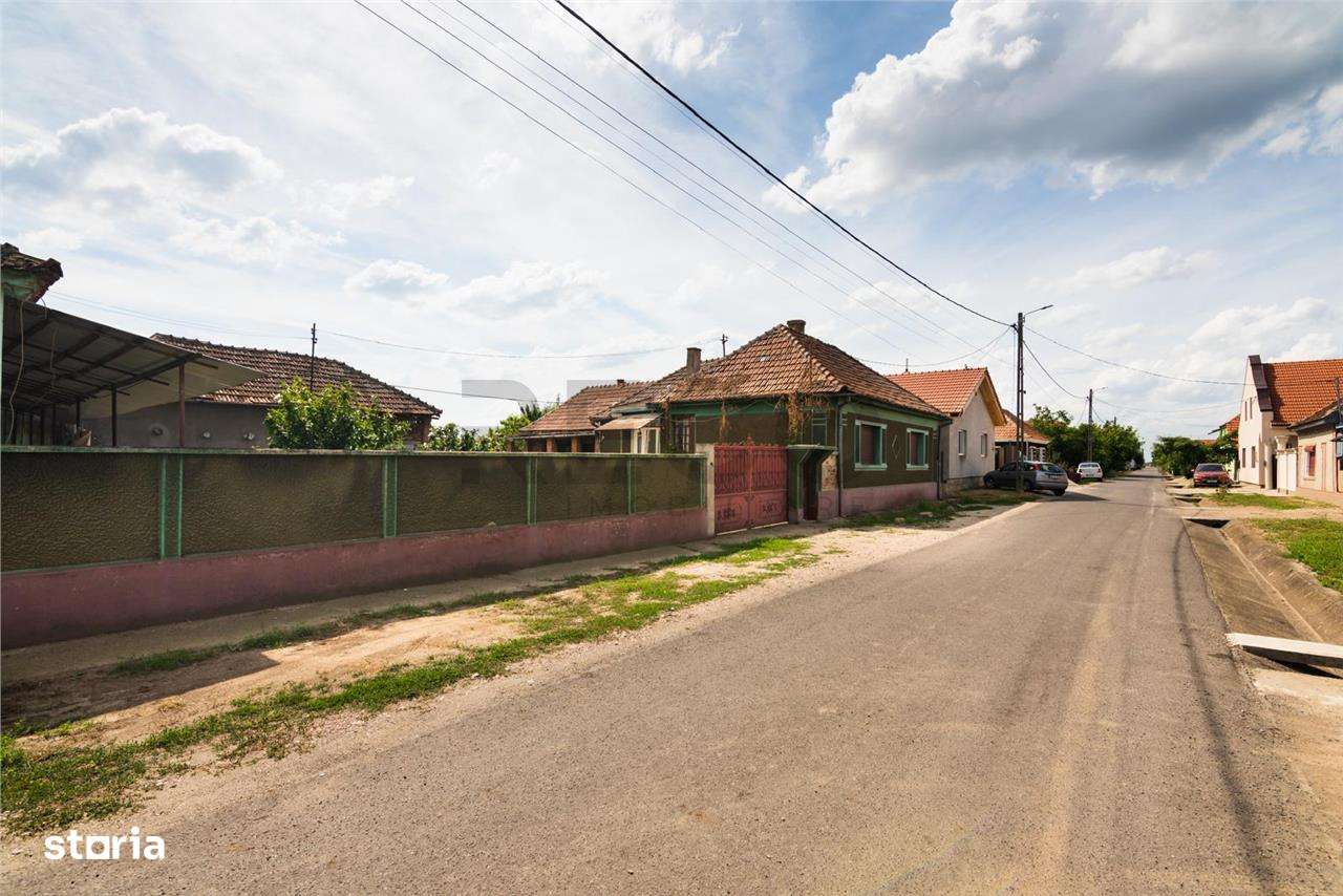 RECO Casa de vanzare Girisu De Cris - Imagine principală: 2/20