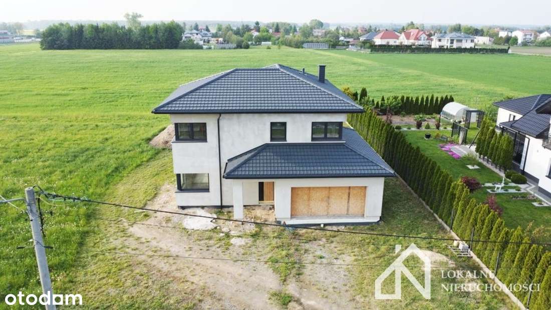 Nowoczesna, elegancka willa w miejscowości Brzozów-Kolonia na sprzedaż-0