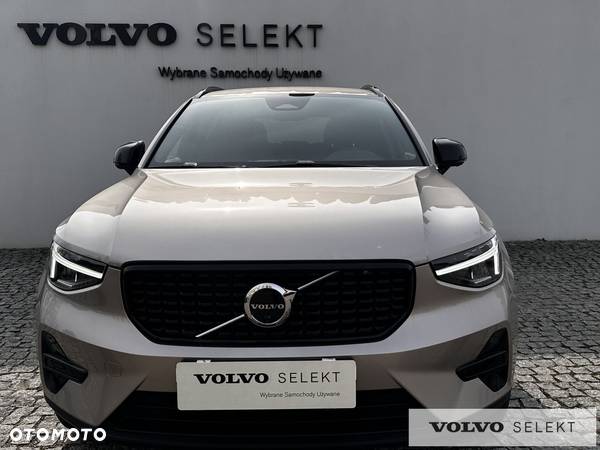 Volvo XC 40 - 5