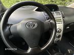 Toyota Yaris 1.0 Terra A/C - 25