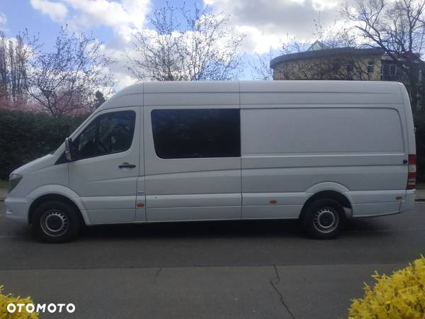 Mercedes-Benz Sprinter - 14