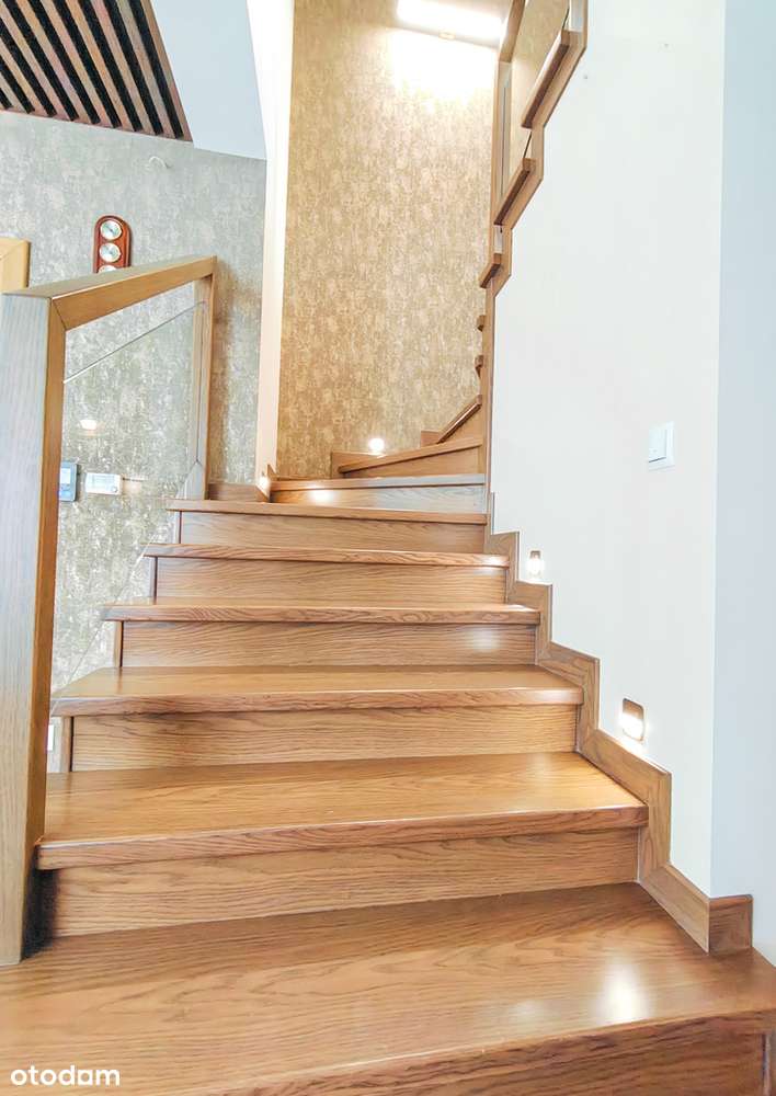 Orzesze-Zawada - 277mkw. Elegancji i Komfortu-14