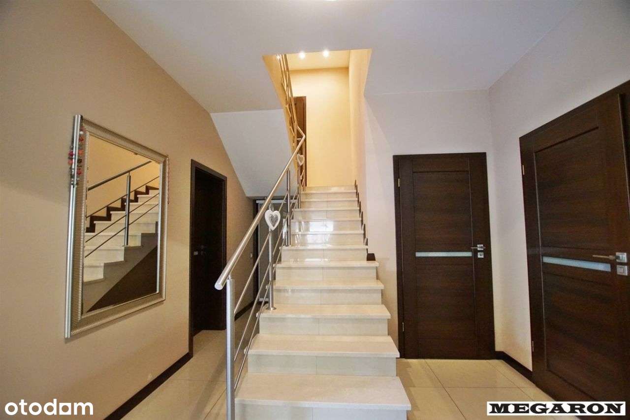 Dom na zamkniętym mini osiedlu. - Pełny obrazek: 4/20