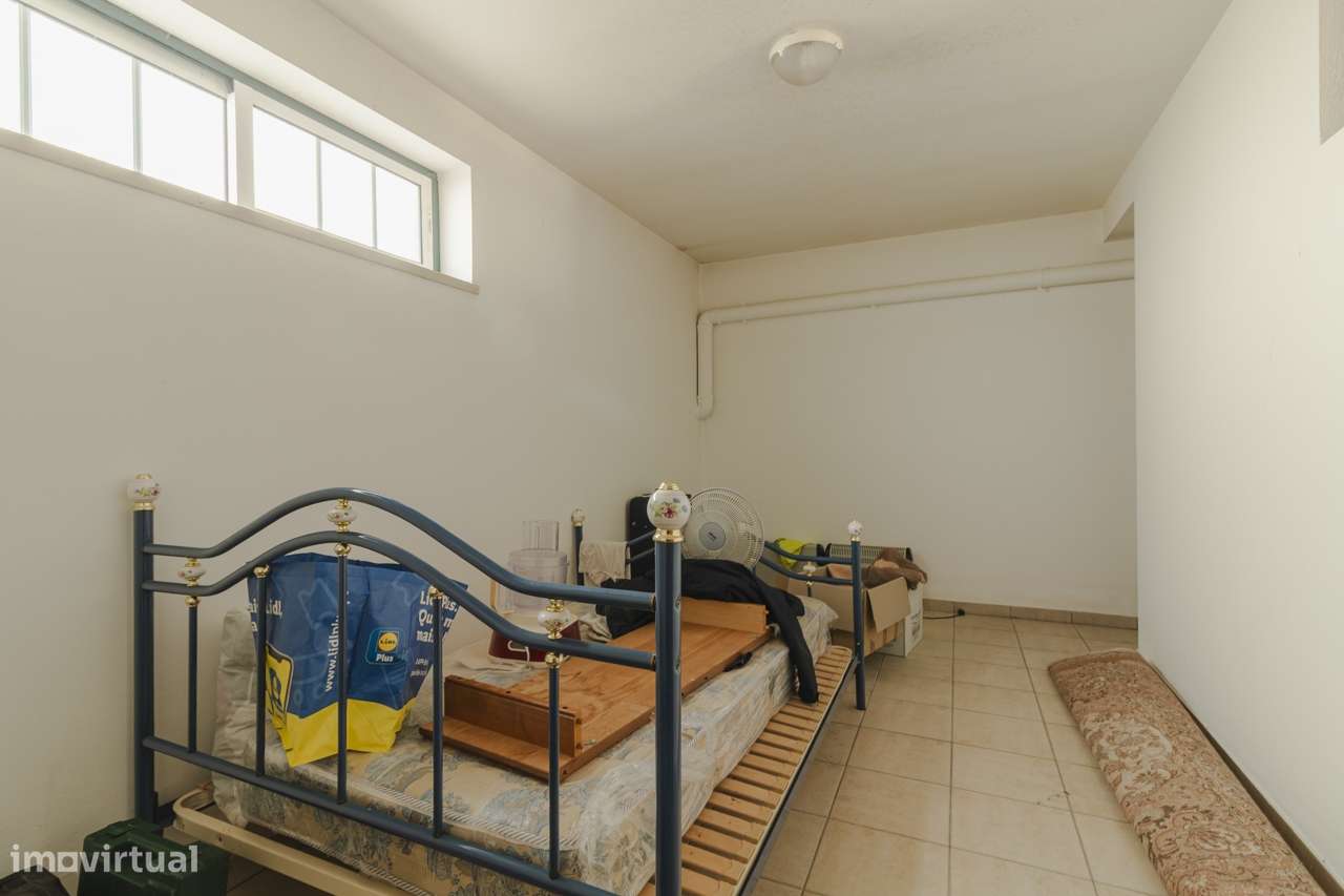 Moradia Isolada T4 / Casal de Matos / Leiria-36