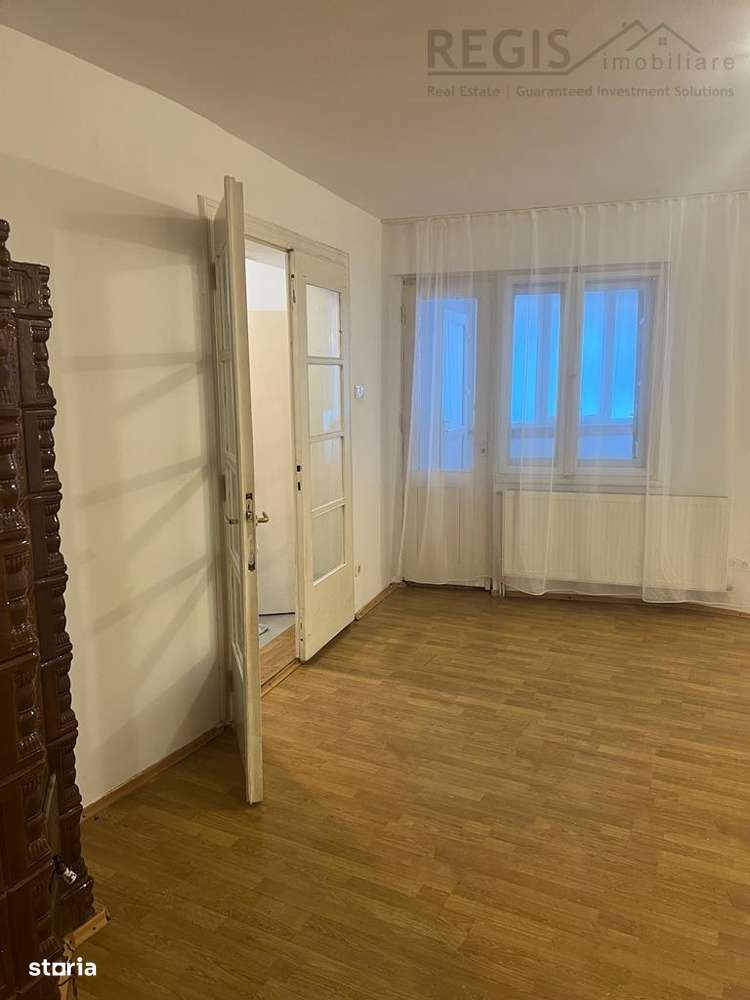 Casa 5 camere Schei Centru Brasov-4