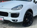 Porsche Cayenne S Diesel Tiptronic S - 26