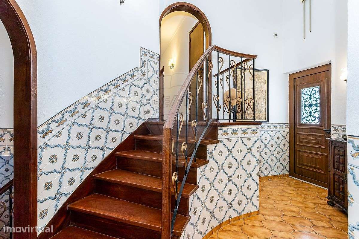 Moradia T4 para venda-10