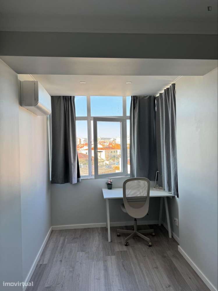 Apartamento com 2 quartos - localizado em Setubal - Grande imagem: 2/10