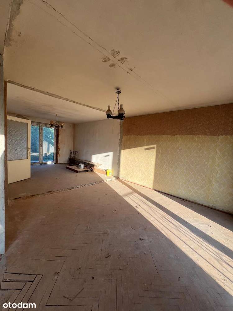 Dom Głubczyce Marii Skłodowskiej, nowy dach i okna-7