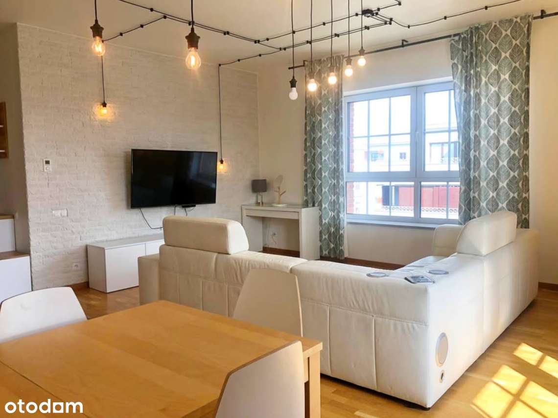 Bez prowizji! Przestronny loft z garażem w samym centrum, ul. Tylna 4C