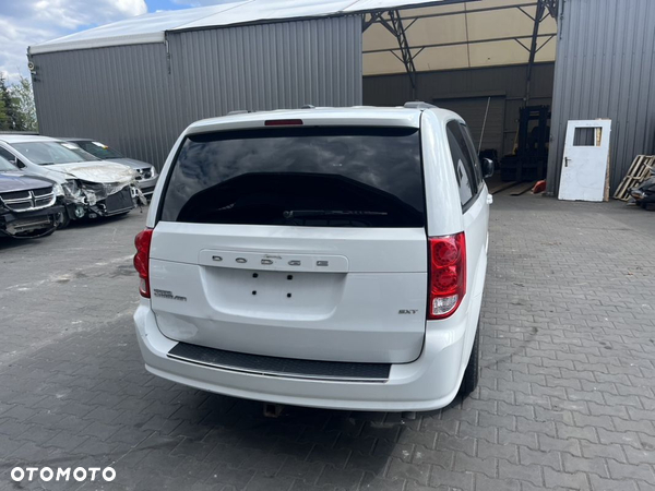 Dodge Grand Caravan 3.6 Express - 6