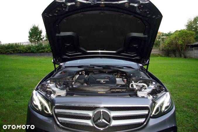 Mercedes-Benz Klasa E 200 T 9G-TRONIC AMG Line - 26