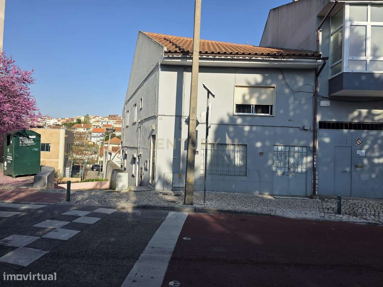Apartamento T2 em Casal de Cambra-2