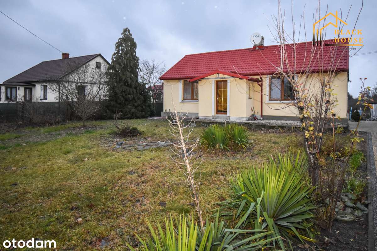 Dom w Łęcznej | 922 m² działki | Garaż - Pełny obrazek: 3/4